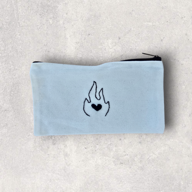 Pochette - Coeur en flamme